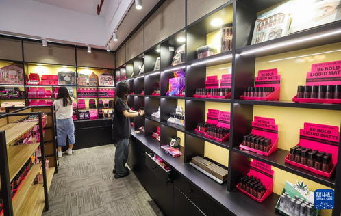 浙江金華 以計(jì)算機(jī)系統(tǒng)服務(wù)推進(jìn)現(xiàn)代化彩妝產(chǎn)業(yè)帶建設(shè)